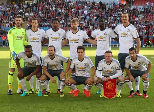 經諸多天才 經諸多天才