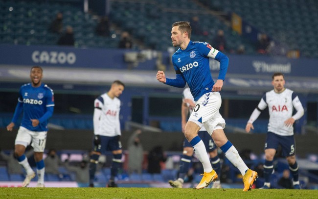 还安排了烟 还安排了烟